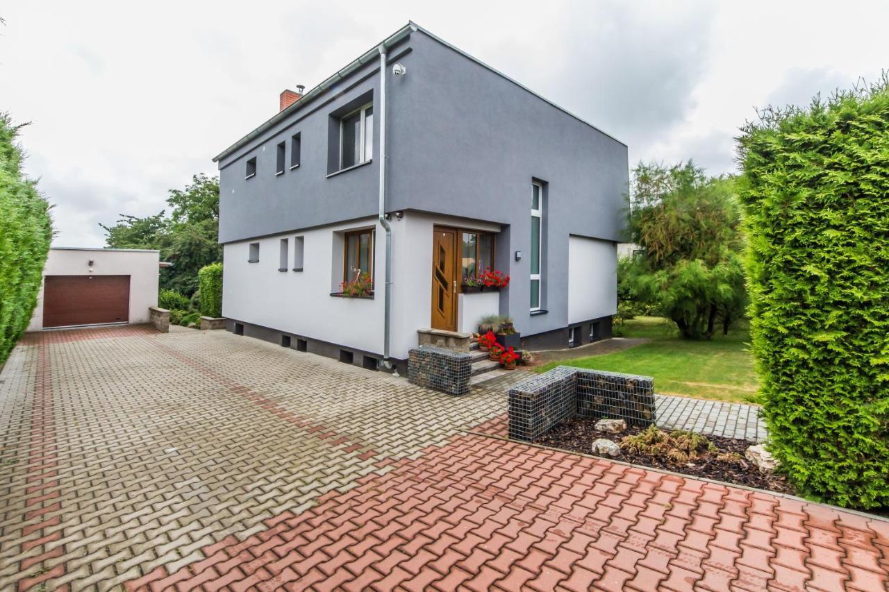 Pension Milada Klecany Buitenkant foto